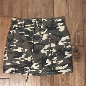 COPY - forever 21 camo mini skirt
